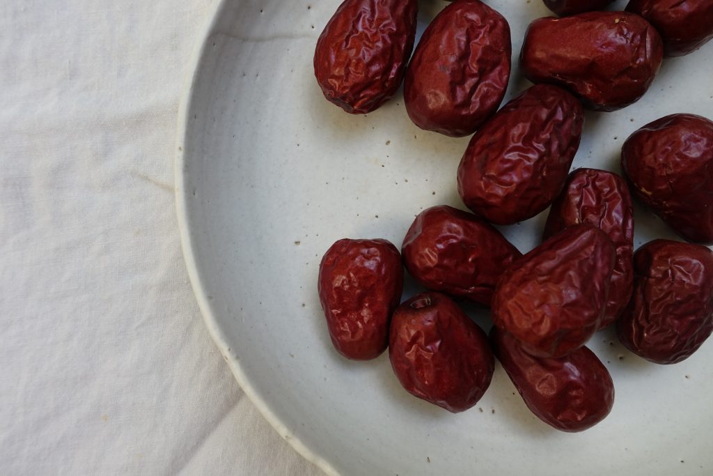 Manfaat Kurma Untuk Kamu yang Berpuasa Manfaat Kurma Untuk Kamu yang Berpuasa